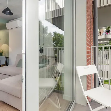 Apartment Port With Swimming Pool, & Gym By Renters Kolobrzeg