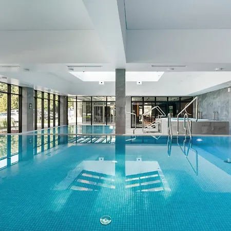 Apartment Port With Swimming Pool, & Gym By Renters Kolobrzeg